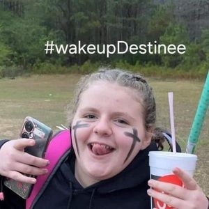 Meet your Posher, Debbie